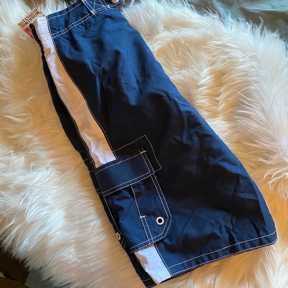 NWT Boys Mossimo Swim trunks - Picture 4 of 5